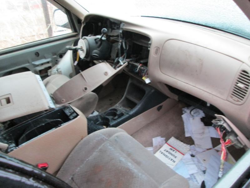 https://f005.backblazeb2.com/file/img-partshotlines-com/Inventory/EX366/Vehicle/3171_06.jpg