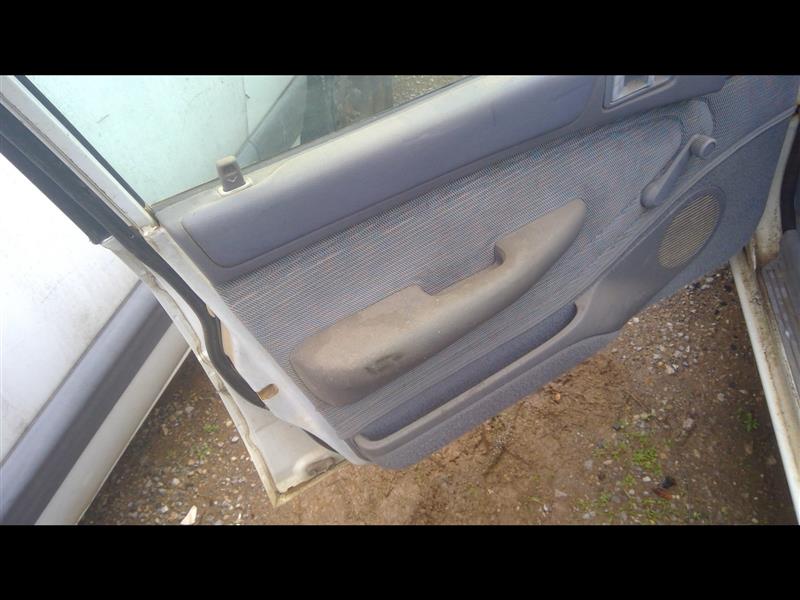 https://f005.backblazeb2.com/file/img-partshotlines-com/Inventory/EX366/Vehicle/6090_02.jpg