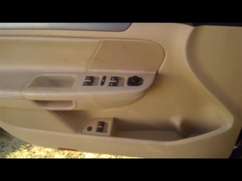 https://f005.backblazeb2.com/file/img-partshotlines-com/Inventory/EX366/Vehicle/6744_06.jpg