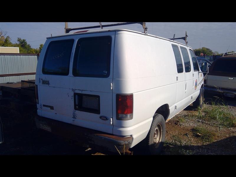 https://f005.backblazeb2.com/file/img-partshotlines-com/Inventory/EX366/Vehicle/8008_08.jpg