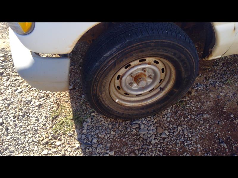 https://f005.backblazeb2.com/file/img-partshotlines-com/Inventory/EX366/Vehicle/8009_04.jpg