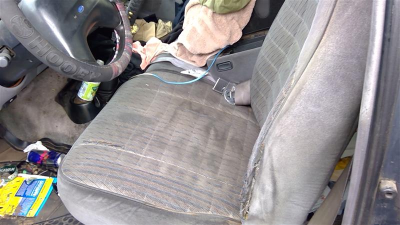 https://f005.backblazeb2.com/file/img-partshotlines-com/Inventory/EX366/Vehicle/8724_02.jpg