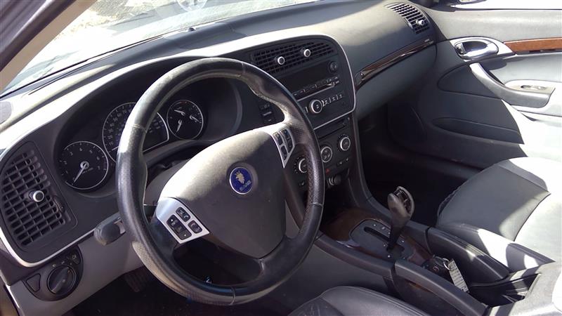 https://f005.backblazeb2.com/file/img-partshotlines-com/Inventory/EX366/Vehicle/9032_07.jpg