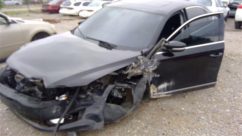 https://f005.backblazeb2.com/file/img-partshotlines-com/Inventory/EX366/Vehicle/9193_08.jpg
