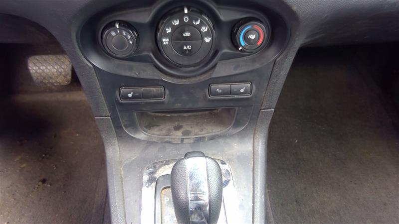 https://f005.backblazeb2.com/file/img-partshotlines-com/Inventory/EX366/Vehicle/9210_04.jpg