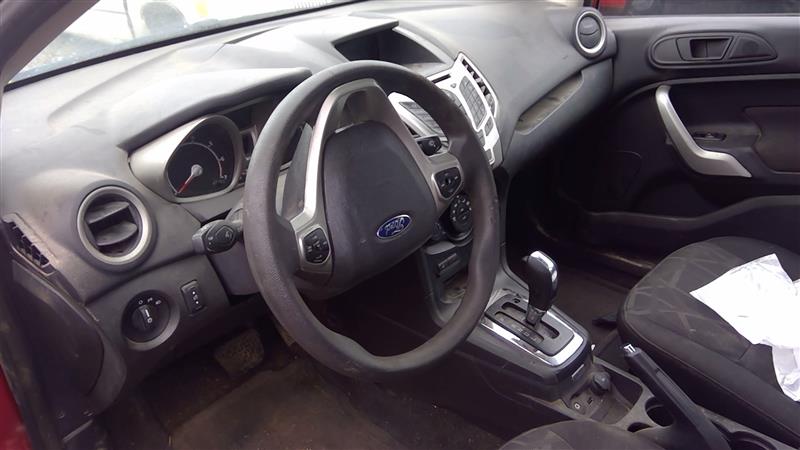 https://f005.backblazeb2.com/file/img-partshotlines-com/Inventory/EX366/Vehicle/9210_06.jpg