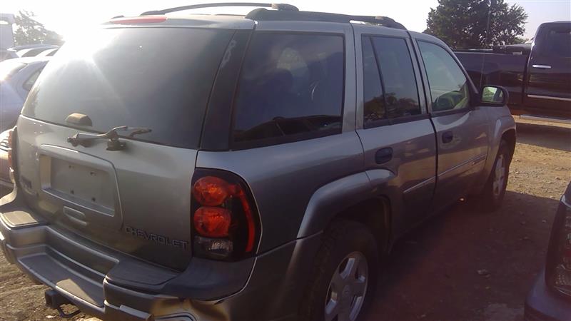 https://f005.backblazeb2.com/file/img-partshotlines-com/Inventory/EX366/Vehicle/9471_09.jpg