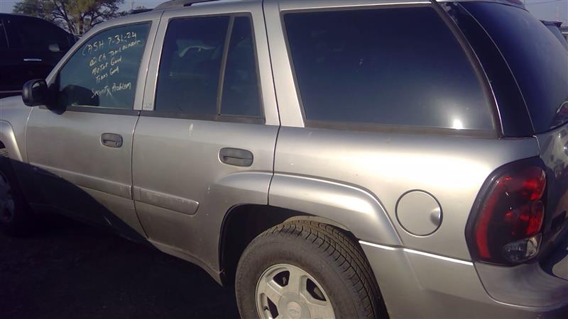 https://f005.backblazeb2.com/file/img-partshotlines-com/Inventory/EX366/Vehicle/9471_11.jpg