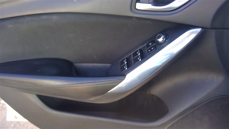 https://f005.backblazeb2.com/file/img-partshotlines-com/Inventory/EX366/Vehicle/9571_01.jpg