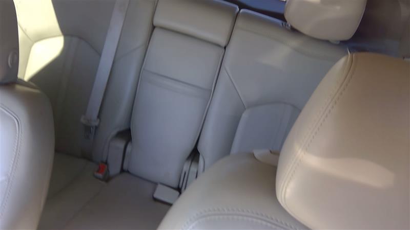 https://f005.backblazeb2.com/file/img-partshotlines-com/Inventory/EX366/Vehicle/9700_07.jpg