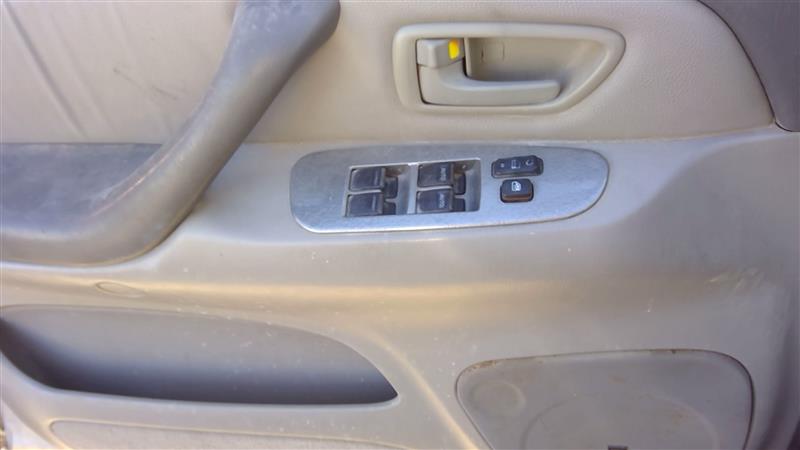 https://f005.backblazeb2.com/file/img-partshotlines-com/Inventory/EX366/Vehicle/9722_03.jpg