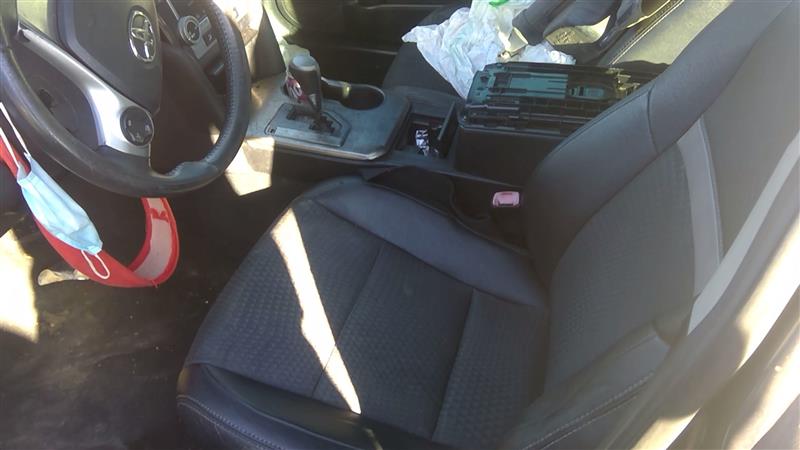 https://f005.backblazeb2.com/file/img-partshotlines-com/Inventory/EX366/Vehicle/9761_06.jpg