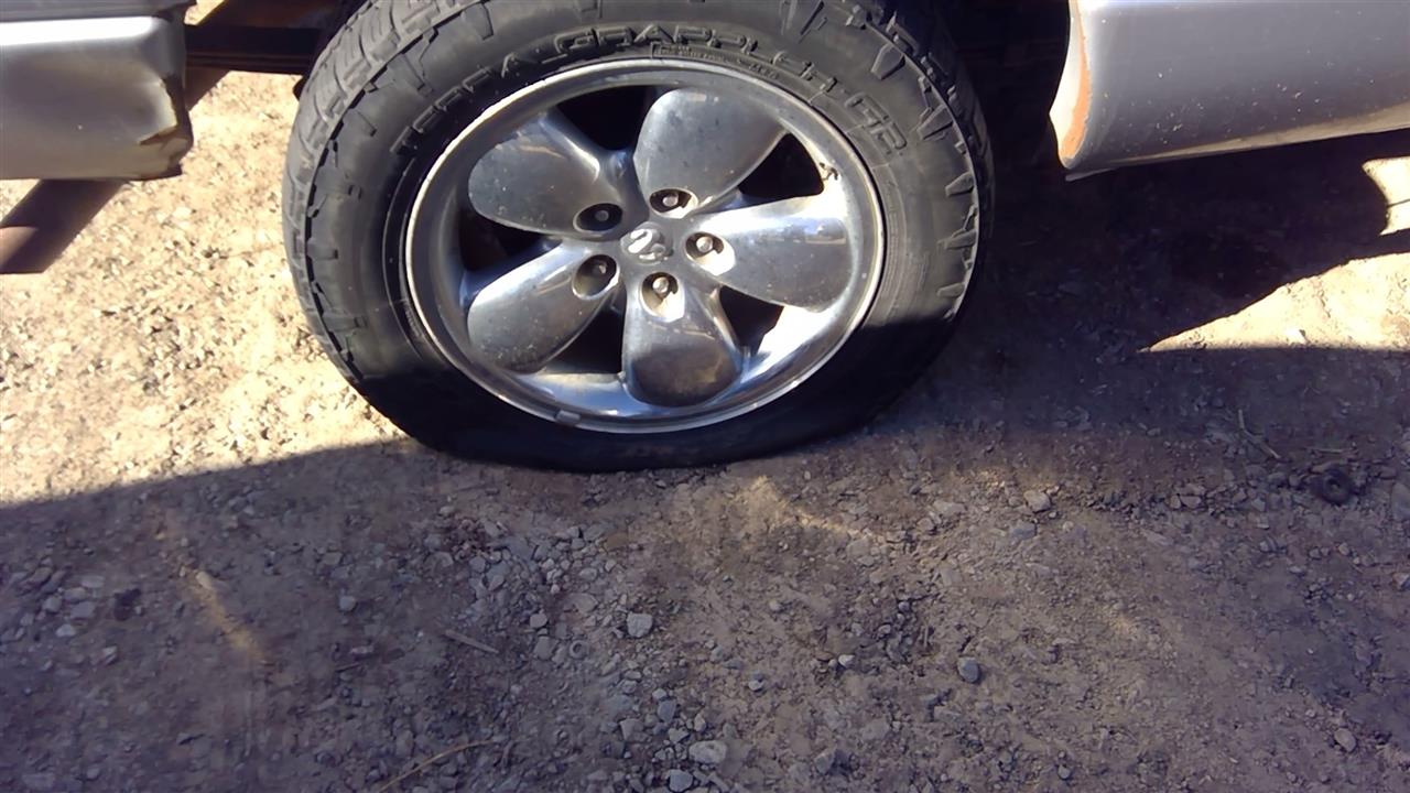 https://f005.backblazeb2.com/file/img-partshotlines-com/Inventory/EX366/Vehicle/9861_08.jpg