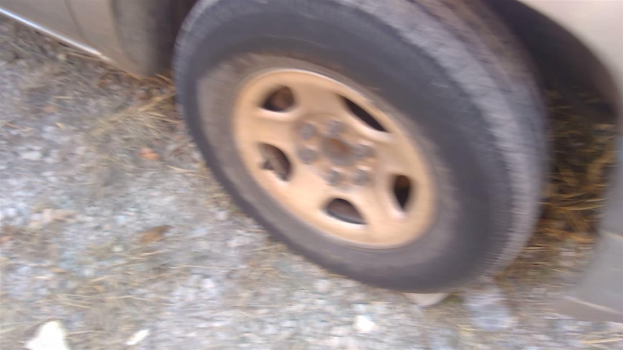 https://f005.backblazeb2.com/file/img-partshotlines-com/Inventory/EX366/Vehicle/9923_06.jpg