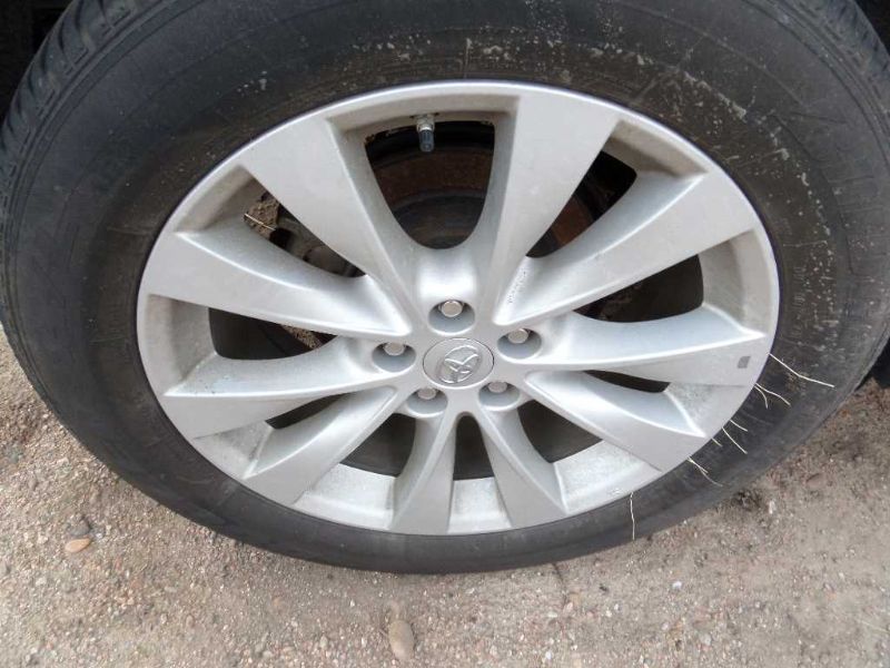 https://f005.backblazeb2.com/file/img-partshotlines-com/Inventory/EX379/Vehicle/17104_08.jpg