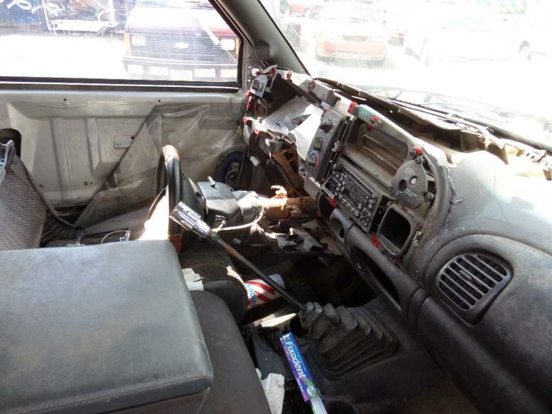 https://f005.backblazeb2.com/file/img-partshotlines-com/Inventory/EX379/Vehicle/17234_10.jpg