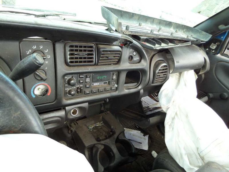 https://f005.backblazeb2.com/file/img-partshotlines-com/Inventory/EX379/Vehicle/18336_07.jpg