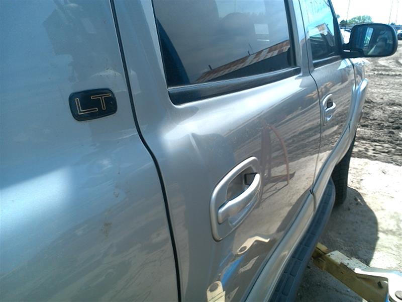 https://f005.backblazeb2.com/file/img-partshotlines-com/Inventory/EX379/Vehicle/18749_12.jpg