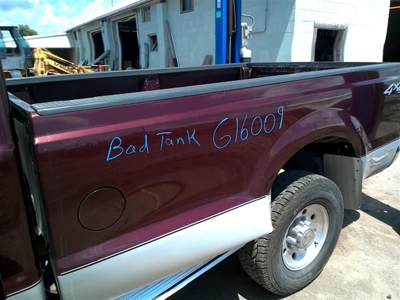 https://f005.backblazeb2.com/file/img-partshotlines-com/Inventory/EX379/Vehicle/18885_10.jpg