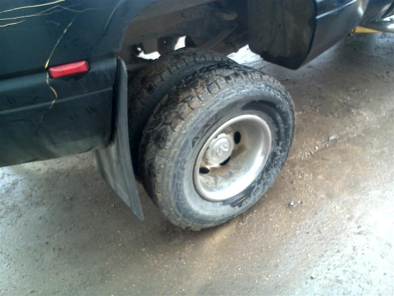 https://f005.backblazeb2.com/file/img-partshotlines-com/Inventory/EX379/Vehicle/21625_01.jpg