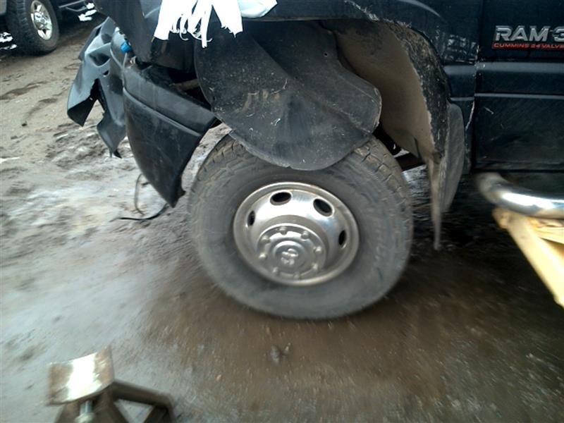 https://f005.backblazeb2.com/file/img-partshotlines-com/Inventory/EX379/Vehicle/21625_08.jpg