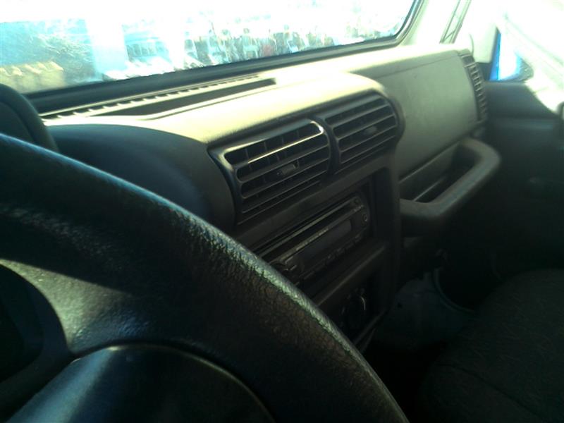https://f005.backblazeb2.com/file/img-partshotlines-com/Inventory/EX379/Vehicle/22847_09.jpg