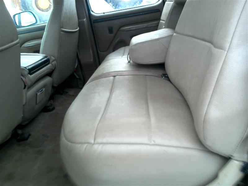 https://f005.backblazeb2.com/file/img-partshotlines-com/Inventory/EX379/Vehicle/22954_04.jpg