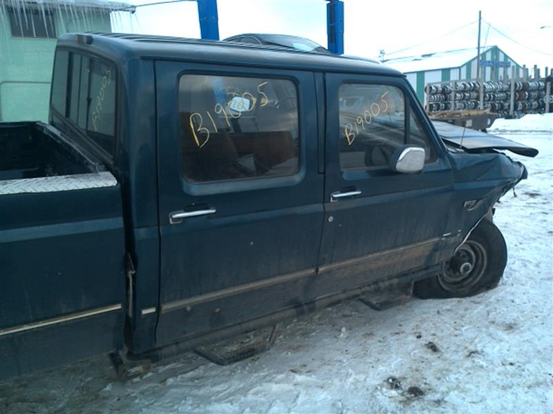 https://f005.backblazeb2.com/file/img-partshotlines-com/Inventory/EX379/Vehicle/22954_09.jpg