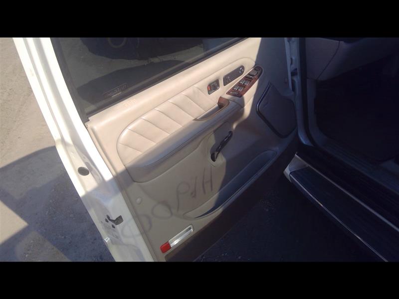 https://f005.backblazeb2.com/file/img-partshotlines-com/Inventory/EX379/Vehicle/23757_10.jpg