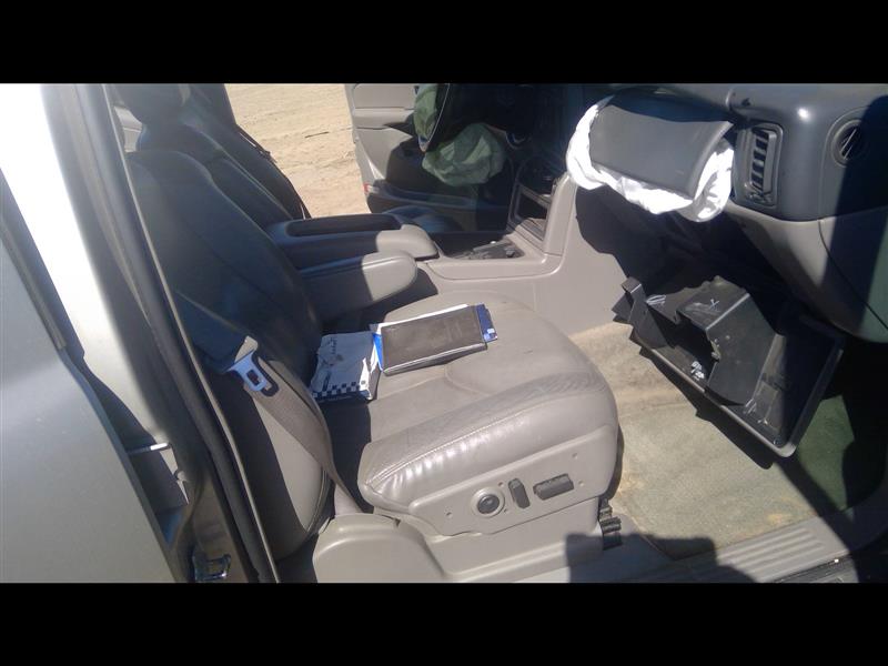 https://f005.backblazeb2.com/file/img-partshotlines-com/Inventory/EX379/Vehicle/23887_07.jpg