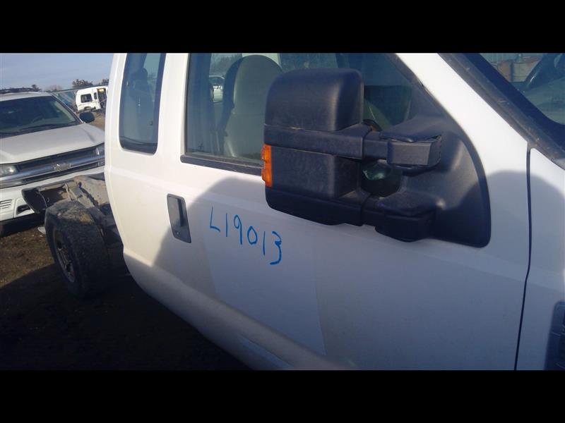 https://f005.backblazeb2.com/file/img-partshotlines-com/Inventory/EX379/Vehicle/24317_06.jpg