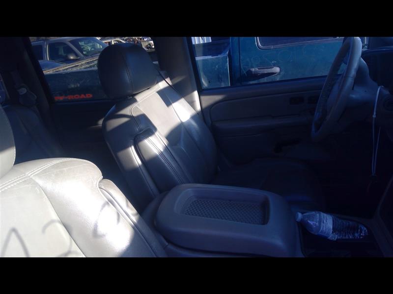 https://f005.backblazeb2.com/file/img-partshotlines-com/Inventory/EX379/Vehicle/24413_09.jpg