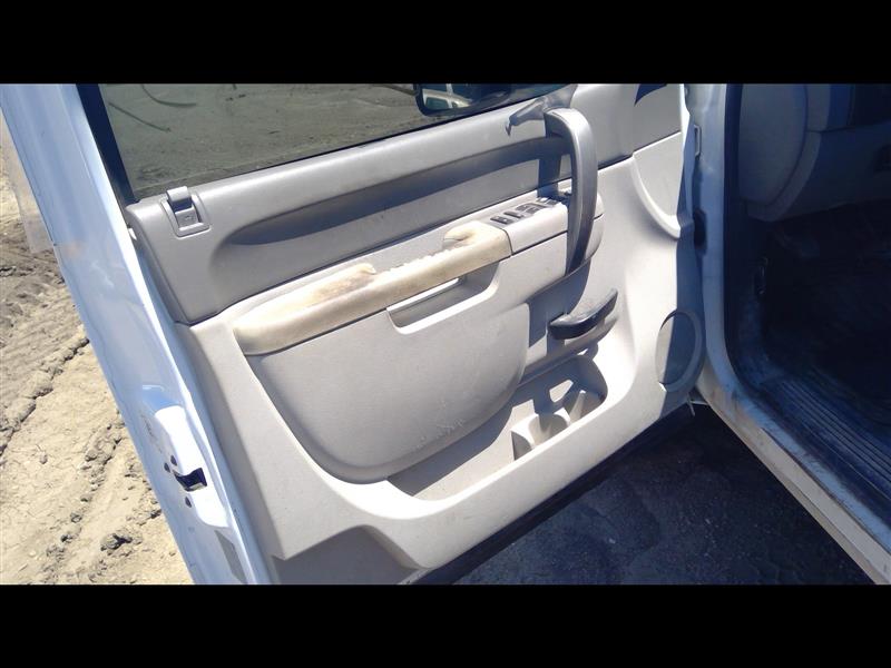https://f005.backblazeb2.com/file/img-partshotlines-com/Inventory/EX379/Vehicle/25087_10.jpg