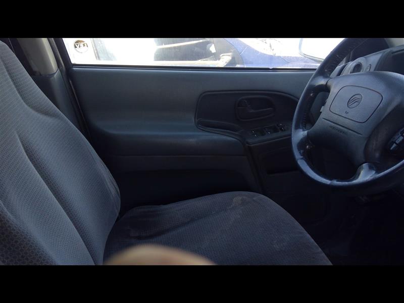https://f005.backblazeb2.com/file/img-partshotlines-com/Inventory/EX379/Vehicle/25409_09.jpg