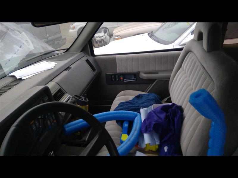 https://f005.backblazeb2.com/file/img-partshotlines-com/Inventory/EX379/Vehicle/25487_07.jpg