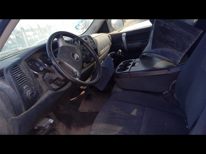 https://f005.backblazeb2.com/file/img-partshotlines-com/Inventory/EX379/Vehicle/25500_06.jpg