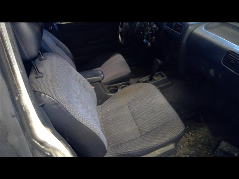 https://f005.backblazeb2.com/file/img-partshotlines-com/Inventory/EX379/Vehicle/25791_01.jpg
