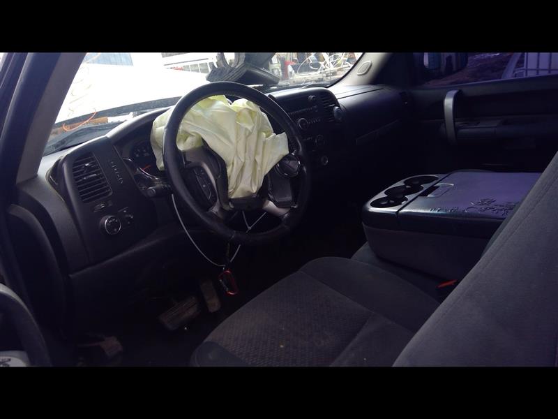 https://f005.backblazeb2.com/file/img-partshotlines-com/Inventory/EX379/Vehicle/26195_06.jpg