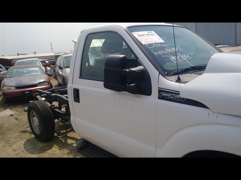 https://f005.backblazeb2.com/file/img-partshotlines-com/Inventory/EX379/Vehicle/26698_04.jpg