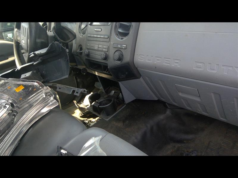 https://f005.backblazeb2.com/file/img-partshotlines-com/Inventory/EX379/Vehicle/26698_09.jpg