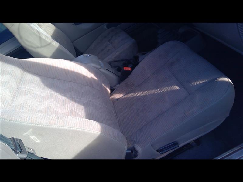 https://f005.backblazeb2.com/file/img-partshotlines-com/Inventory/EX379/Vehicle/27283_05.jpg