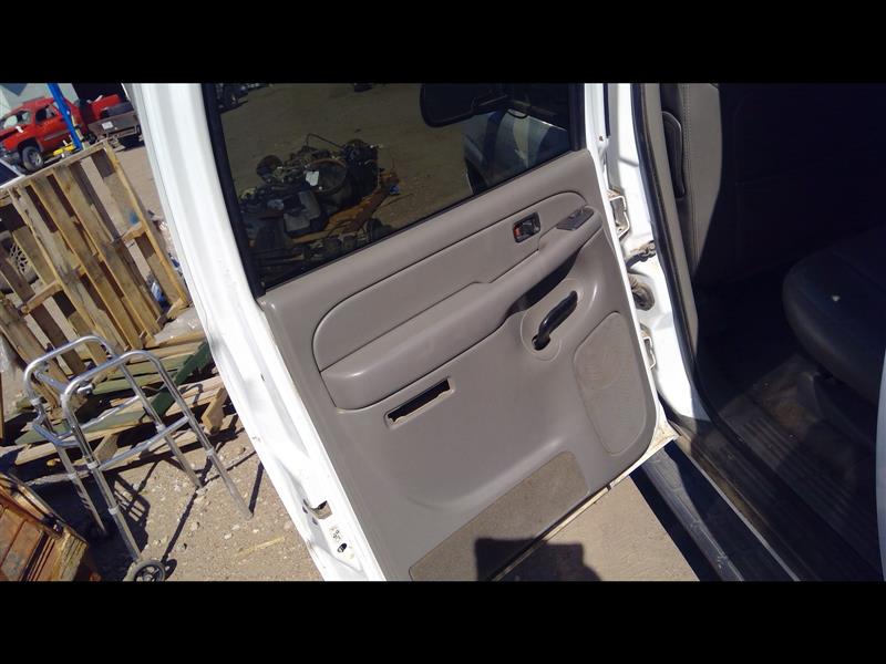 https://f005.backblazeb2.com/file/img-partshotlines-com/Inventory/EX379/Vehicle/27773_05.jpg