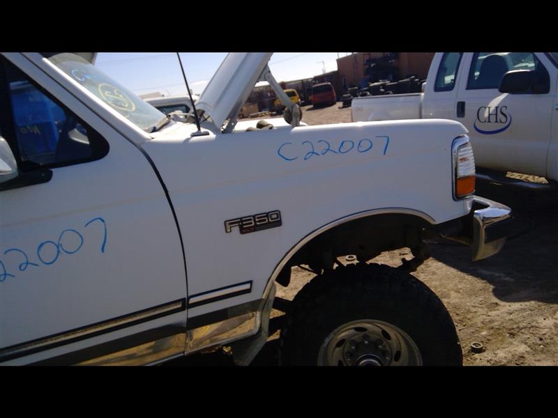 https://f005.backblazeb2.com/file/img-partshotlines-com/Inventory/EX379/Vehicle/27784_04.jpg