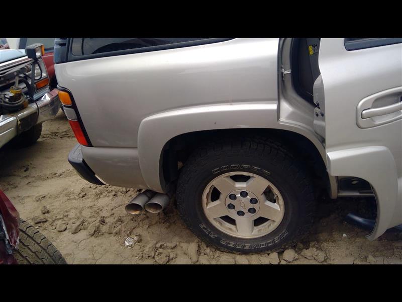 https://f005.backblazeb2.com/file/img-partshotlines-com/Inventory/EX379/Vehicle/27961_02.jpg
