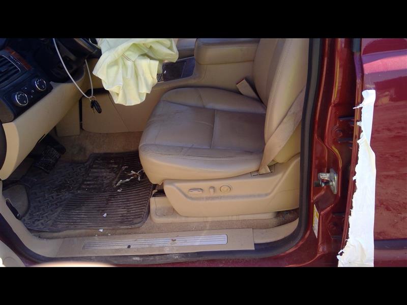 https://f005.backblazeb2.com/file/img-partshotlines-com/Inventory/EX379/Vehicle/27963_09.jpg