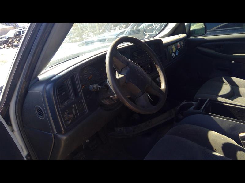 https://f005.backblazeb2.com/file/img-partshotlines-com/Inventory/EX379/Vehicle/28169_12.jpg