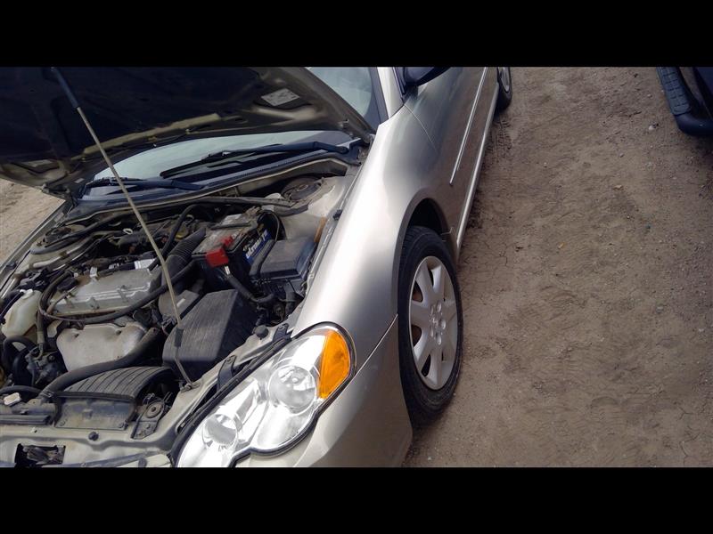 https://f005.backblazeb2.com/file/img-partshotlines-com/Inventory/EX379/Vehicle/28214_02.jpg