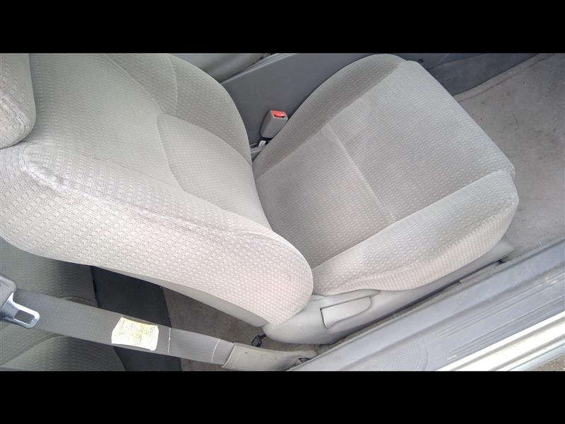 https://f005.backblazeb2.com/file/img-partshotlines-com/Inventory/EX379/Vehicle/28214_12.jpg