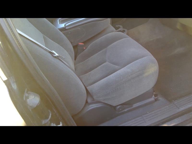 https://f005.backblazeb2.com/file/img-partshotlines-com/Inventory/EX379/Vehicle/28875_07.jpg