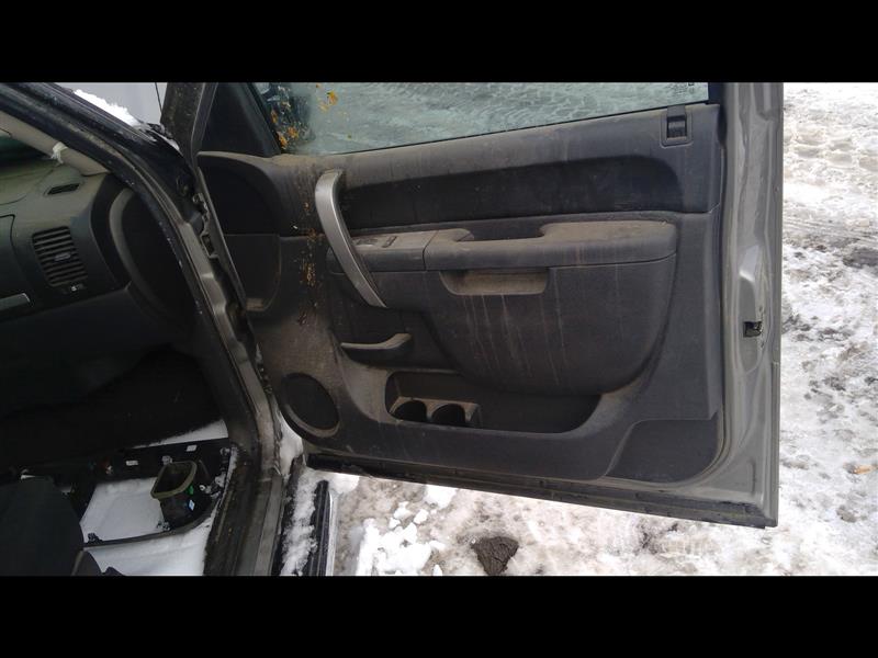 https://f005.backblazeb2.com/file/img-partshotlines-com/Inventory/EX379/Vehicle/28977_09.jpg
